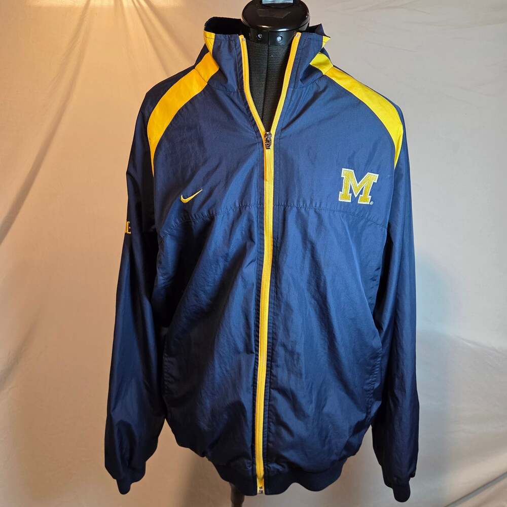Nike Michigan Wolverines Clima Fit Jacket Mens Large Full Zip Windbreaker NCAA